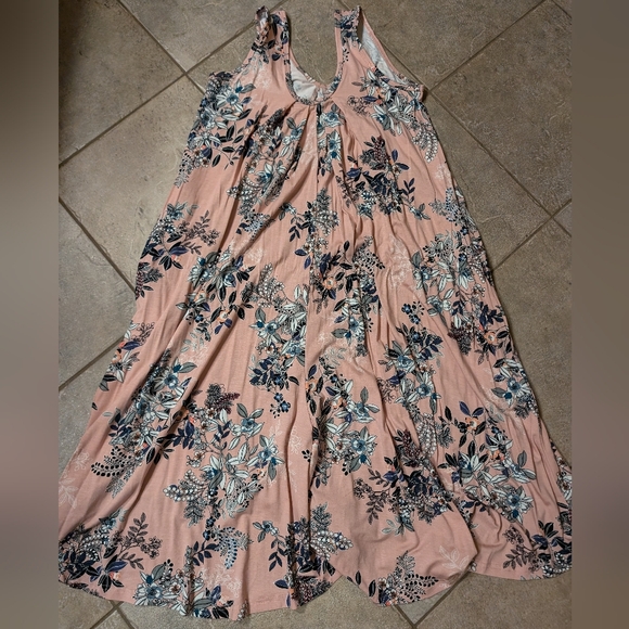 Latched Mama Champagne Pink Floral Romper - Picture 3 of 4